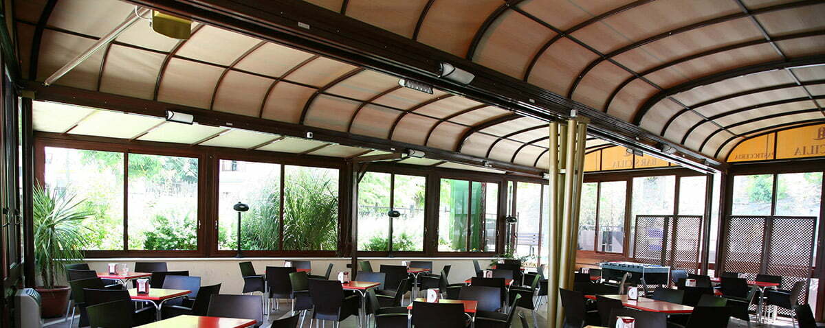 Retractable Roof for restaurant