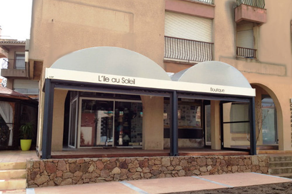LITRA Retractable Patio Roofs for L’ile Au Soleil Boutique