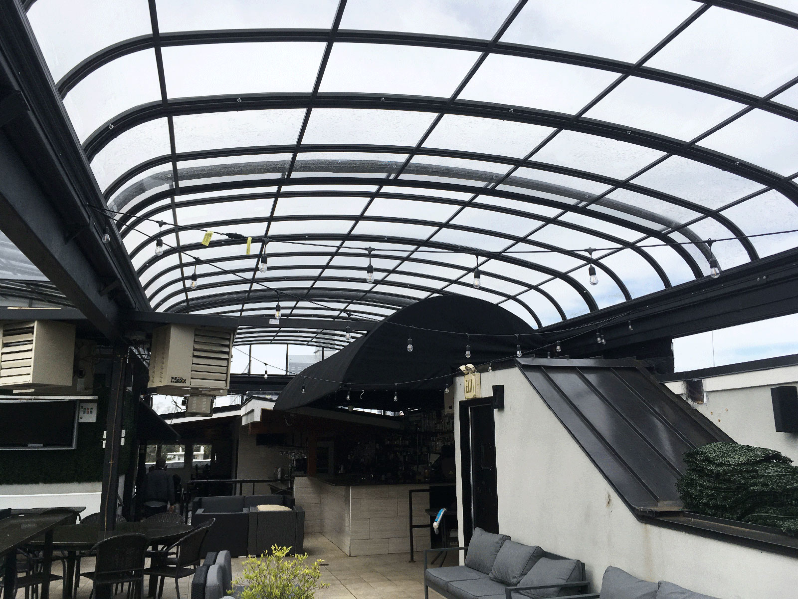Retractable Roof by litra